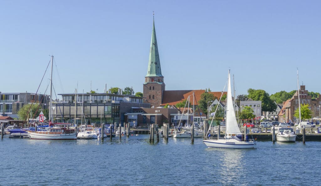 Travemünde Stadthafen - Quelle: iStock Photos