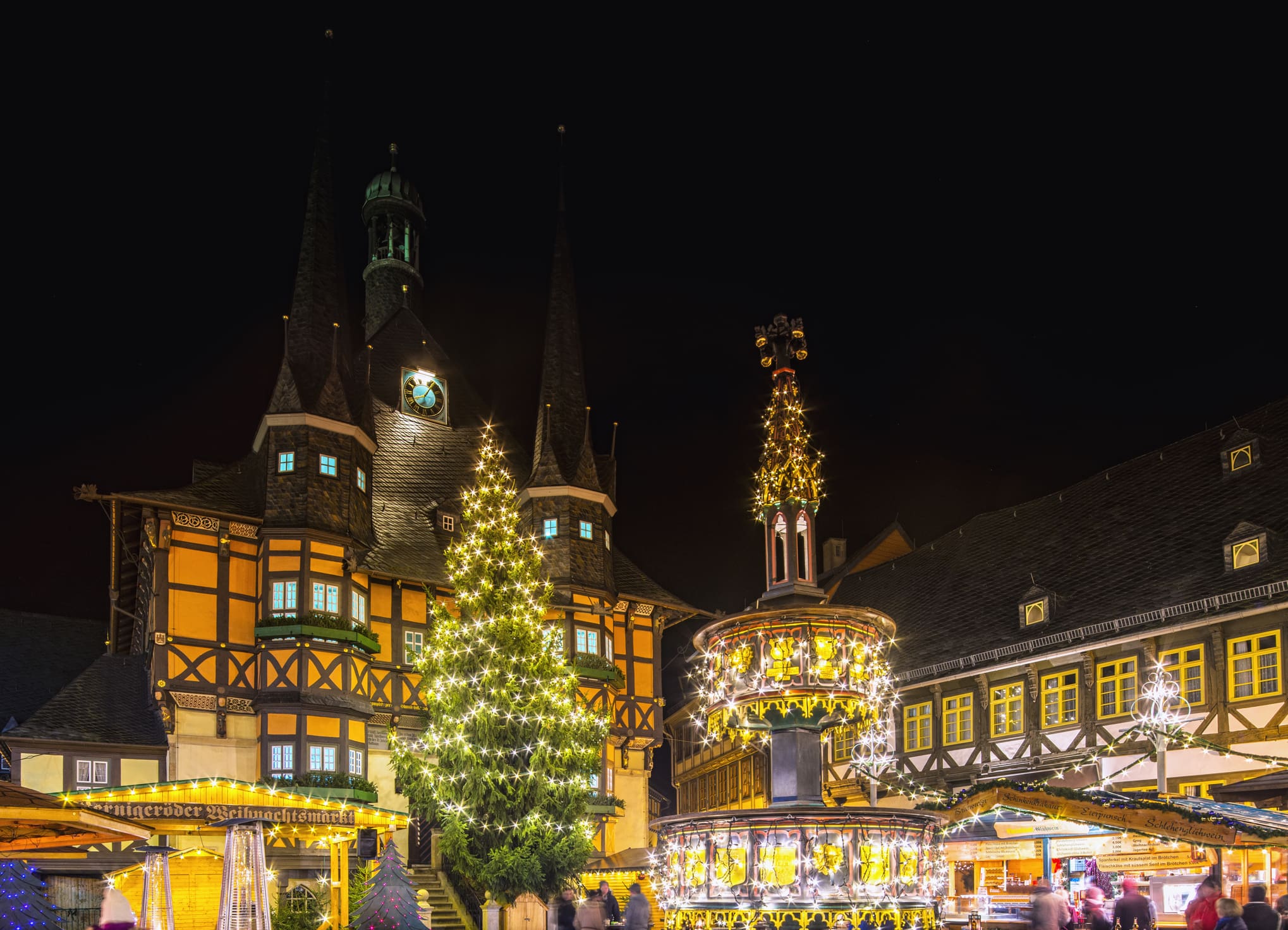 Wernigerode Weihnachtsmarkt - Quelle: iStock Photos - Bildnachweis: Juergen Sack